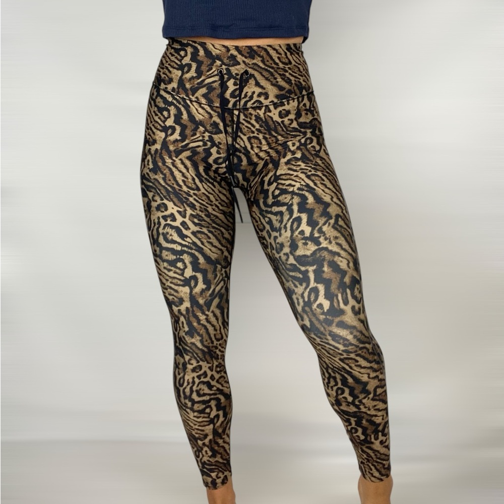 GOOD AMERICAN High Rise Stripe Drawstring Cheetah Workout Leggings Gym Yoga Sz 1 - Picture 4 of 6
